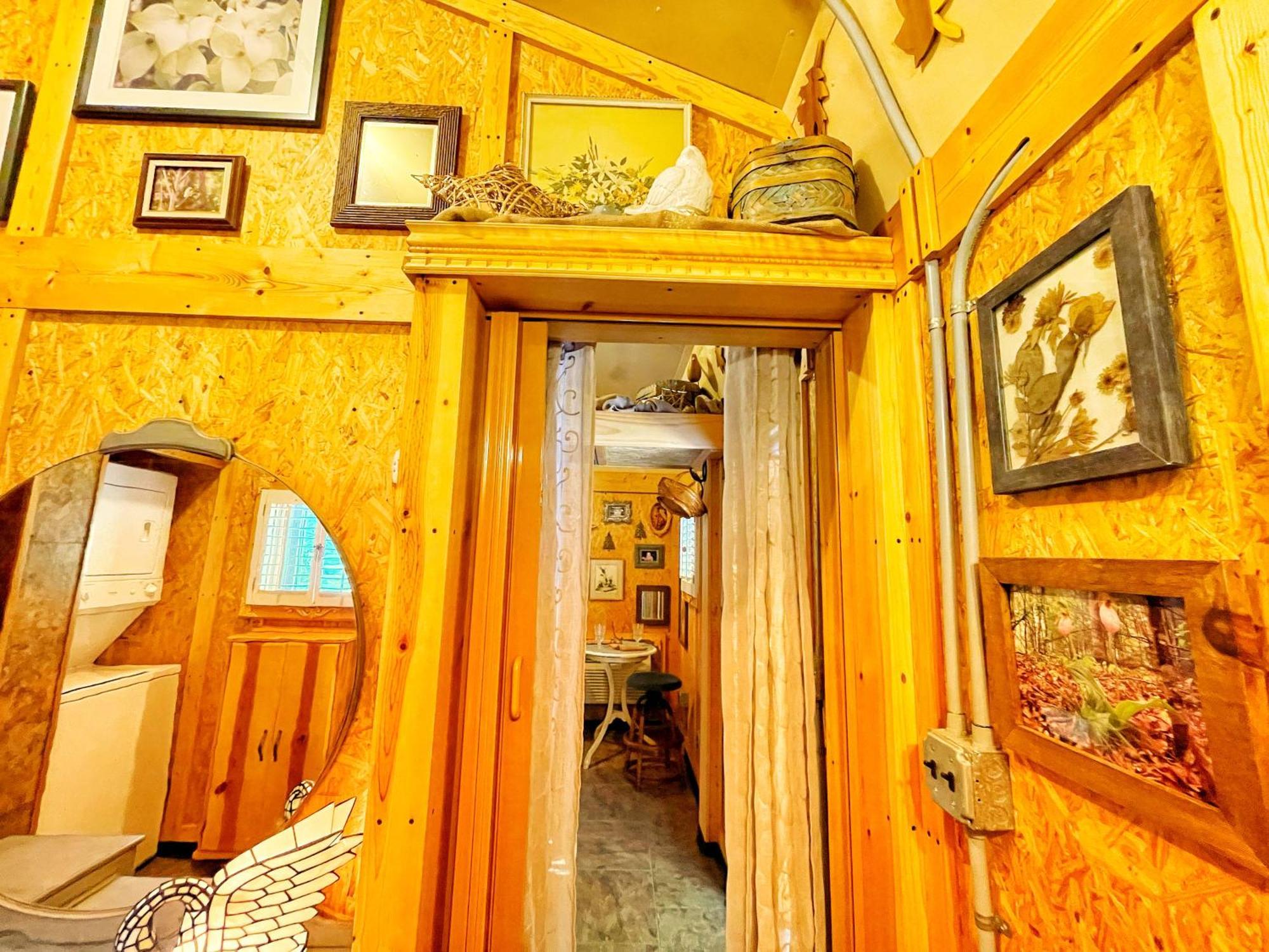 Tiny House, Wifi,Hot Tub,Secluded Villa Cosby Buitenkant foto